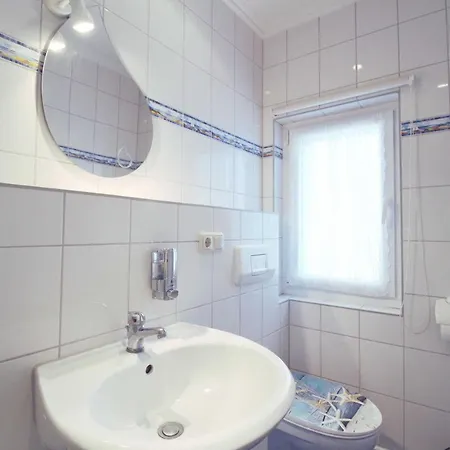Weisse Am Meer Apartment Zempin
