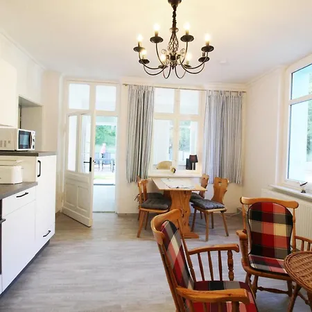 Weisse Am Meer Apartment *